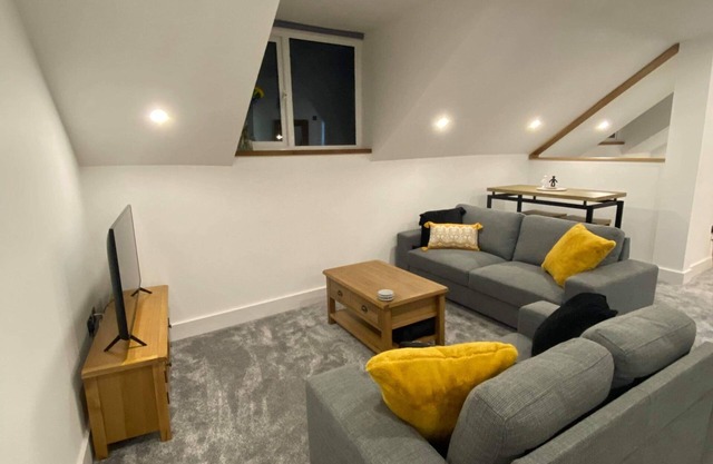 Moderne-Appartement-Salle de bain privée séparée-Vue sur Rue