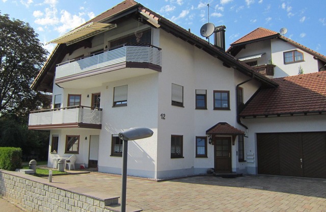 Appartement spacieux et moderne dans une pente calme orientée plein sud.