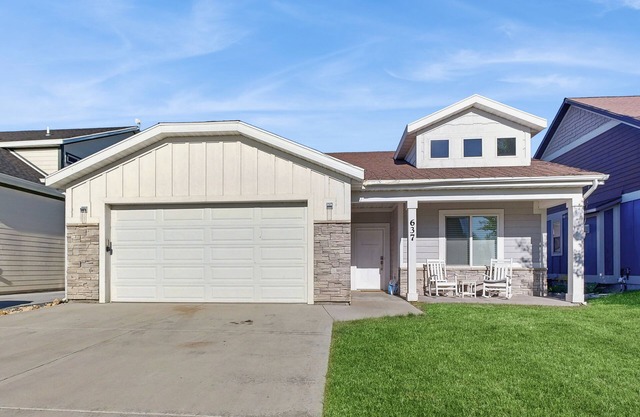 Maison moderne et spacieuse avec accès à une piscine partagée, à proximité du parc d'État de Bear Lake!