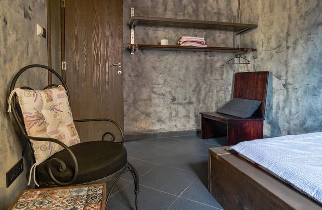 Modern Studio Flat w Sea and Nature View in Bar