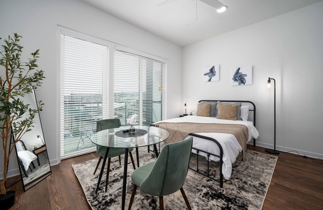 Modern Studio Getaway w/Private Balcony