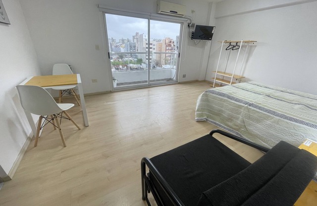Studio Moderne avec Vue Dégagée, Piscine et Sécurité 24h/24