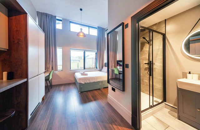 Modern & Stylish Studio Living in Hastings