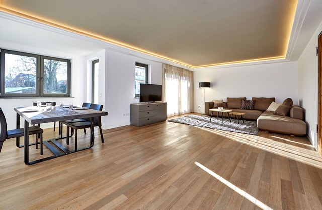 MODERNE avec FLAIR de TRADITION - 82m² en 1. OG - opt. 2 pers. - balcon sud de 10 m²
