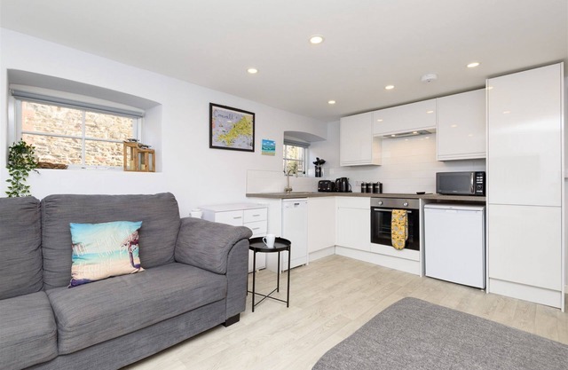 Appartement moderne en centre ville, à deux minutes de la plage avec parking.