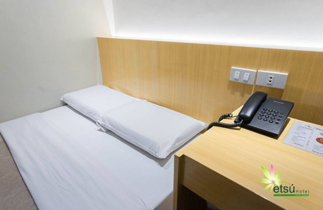 Modern Tranquility: Etsu Hotel's Tacloban Studio