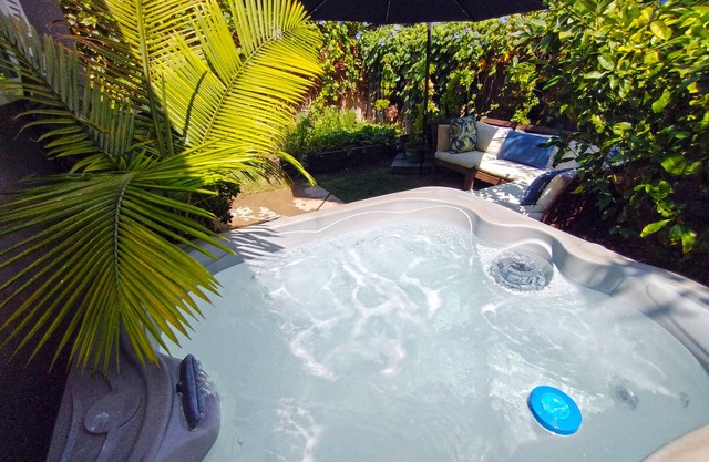 Studio tropical moderne avec jacuzzi privé