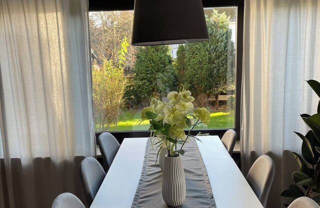 Modern vacation apartment (85sqm) with 2 bedrooms
