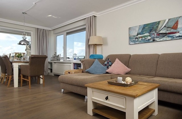 Modern apartment with large roof terrace and private sauna in Alt-Westerland