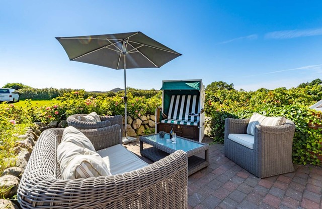 Modern apartment for up to 4 people with terrace and new wellness area.