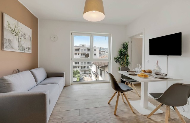 Modern Viganello - Lema apartment, Viganello (Lugano), Switzerland