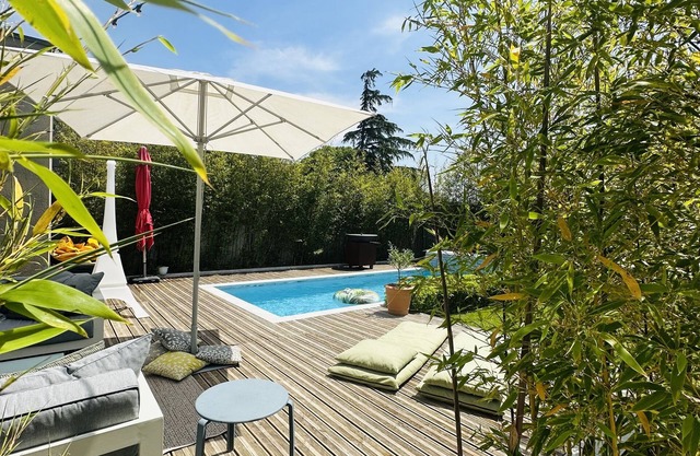 Villa moderne quartier calme proche toutes commodités. Aucun vis à vis.