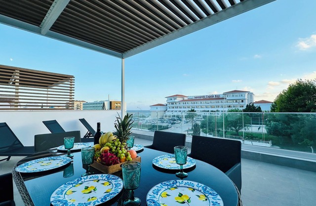 Modern Villa the Pearl, close to the beach and the centre of Paphos