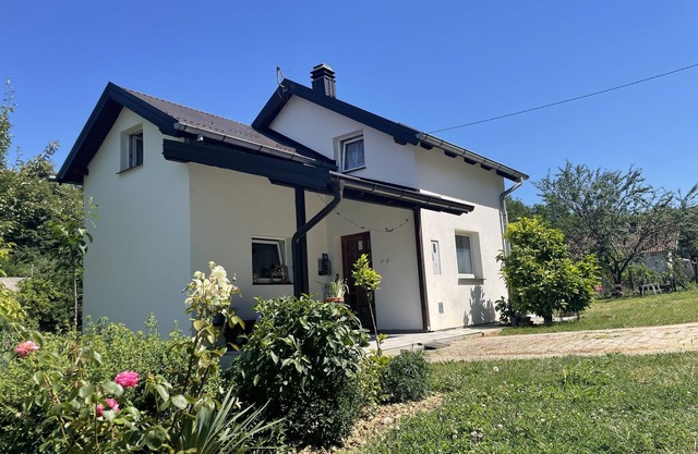 Modern village house near forest - close to Bjelovar