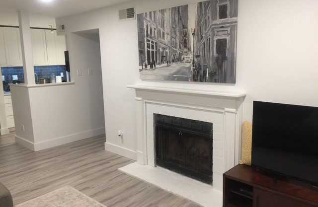Moderne copropriété de luxe West Mobile dans le grand loac!