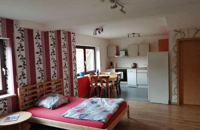 Appartement moderne à 1 km du FunPark et à seulement 15 minutes de Nuremberg