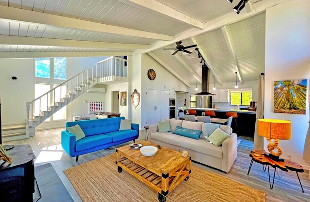 Modern Yosemite Cabin – 15min Bass Lake, Sleeps 8