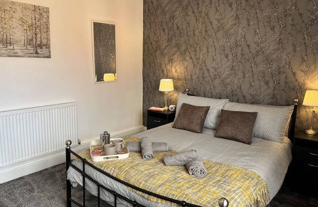 Maison-Confort-Salle de bain privée séparée-Vue sur Rue-Warrington Lane