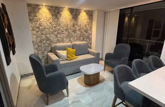 Moderno y acogedor: Cerca del metro y el parque