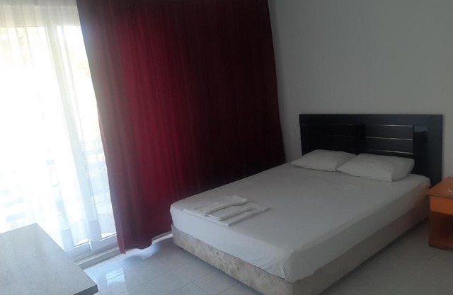 Modestus apart otel