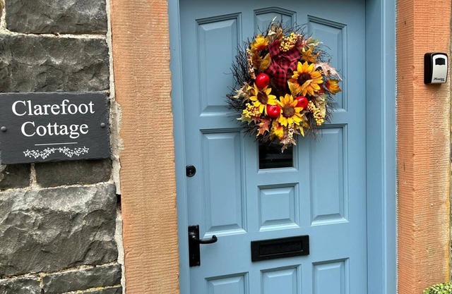 Moffat - cosy 2-bedroom cottage 5 minute's walk from the bustling town centre