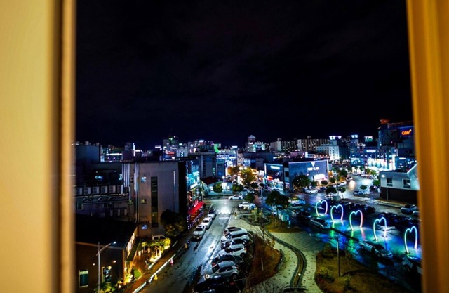 Mokpo Utopia Family Hotel