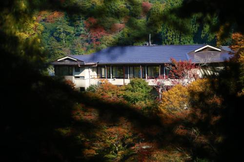 Momijiya Honkan Takaosansou