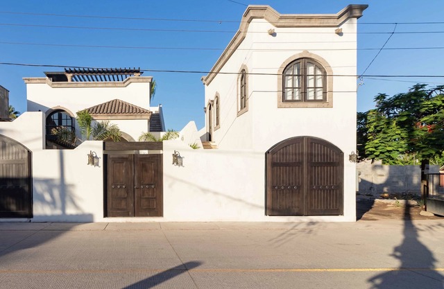 Momo's Casita in a prime central location.