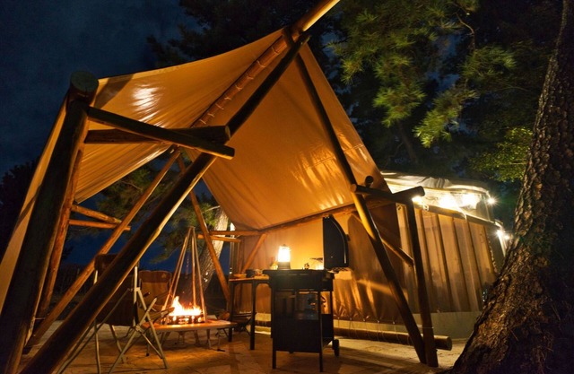 Monday to Thursday Gorgeous glamping tent / Ichinomiya City Aichi