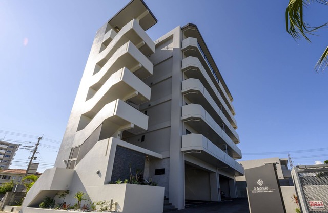 &Monde. Okinawa Arena Condominium
