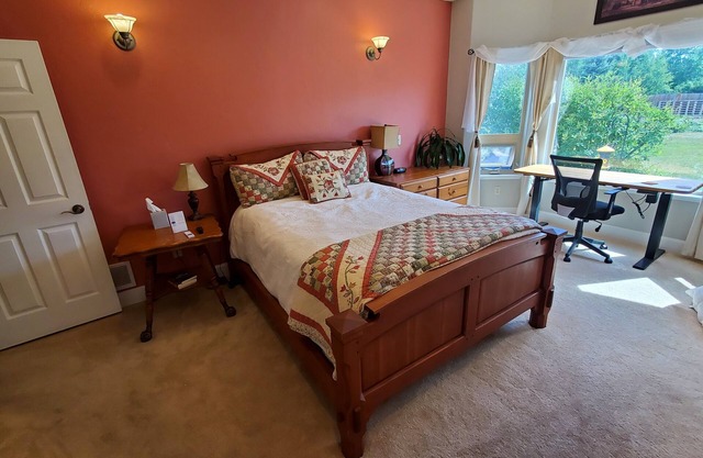 Montana Adventure Home -10 min to Bozeman airport