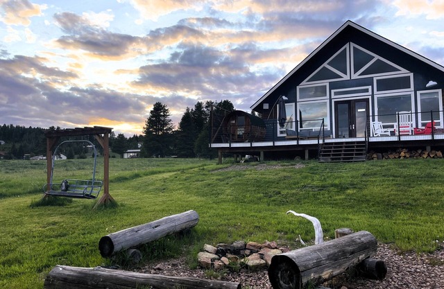 Incredible Views! On Georgetown Lake: Ultimate Get Away!