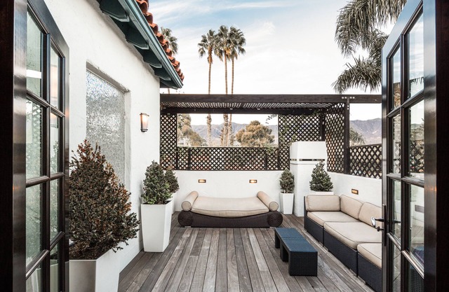 Montecito Inn