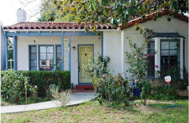 2BD, 1 BA, SLEEPS 10!, LOCATION MENSUELLE MEUBLÉE À PARTIR DE LA FAMILLE À PARTIR DU 1ER JUILLET !!!