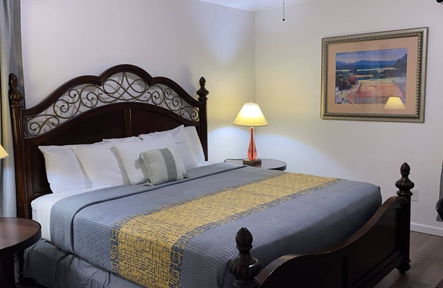 Newly renovated spacious and cozy home with 4BR 3BA
