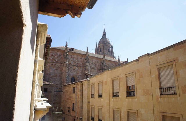 Monumentaux Salamanca Appartements 203