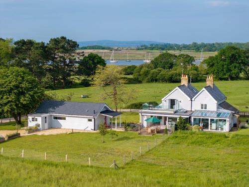 Moo Cottage