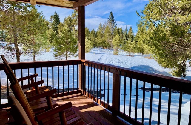 Moonridge Hideaway (Dog Friendly)