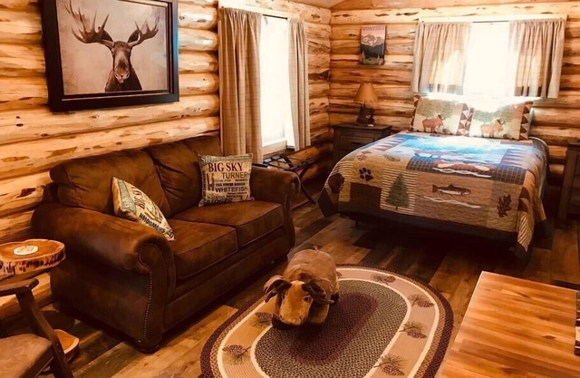 Chalet confortable dans les bois: Moose Cabin # 2