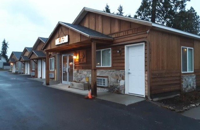 Moose Inn