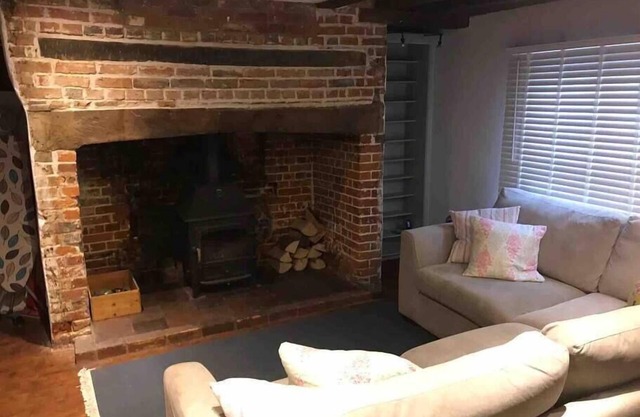 Moot View - Un magnifique cottage classé dans le village de Downton dans la New Forest