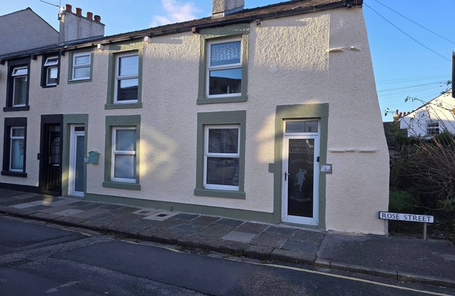 Morecambe Bay Cottage- Hot Tub/ jacuzzi/sauna