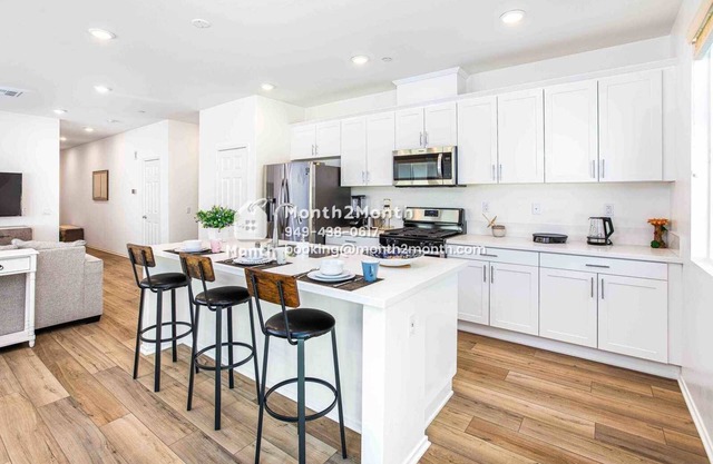 Moreno Valley Masterpiece #41378