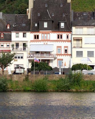 Mosel View Old Town Apartments