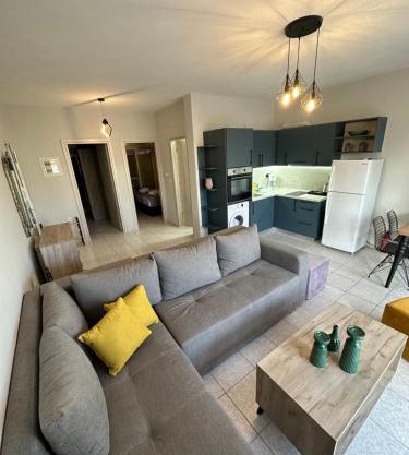 MosHouse Apartment ! 2 Bedrooms Apartment!