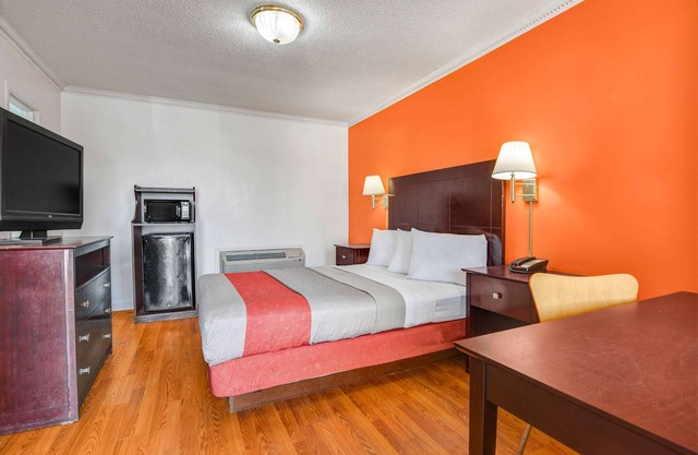 Motel 6 Americus, GA