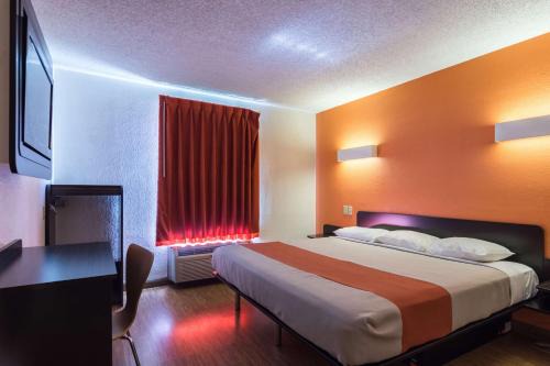 Motel 6-Arkadelphia, AR