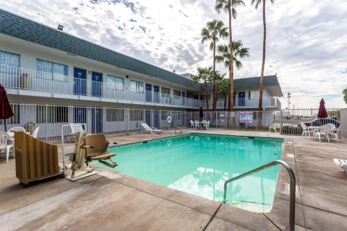 Motel 6-Blythe, CA