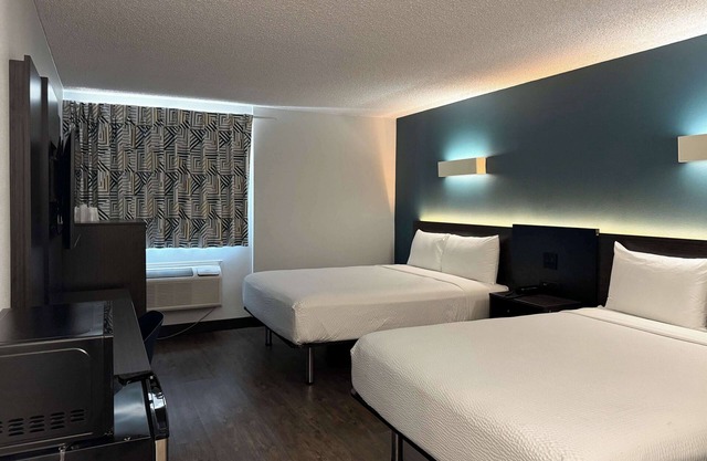 Motel 6 Carson, CA