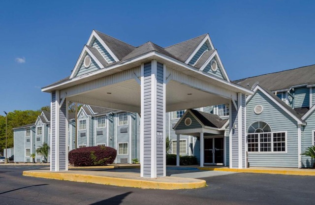 Motel 6-Mobile, AL